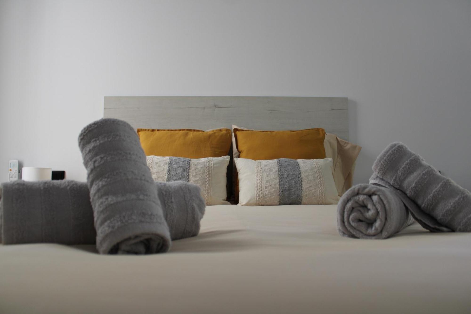 Las Arenas Suites 3 Playa Valencia Eksteriør billede